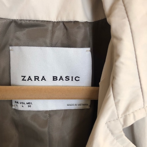 Rain jacket - Picture 2 of 2